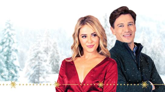 A Very Charming Christmas Town (2020) Image