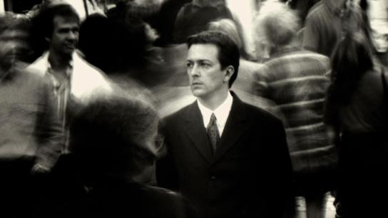 Following (1999) Image