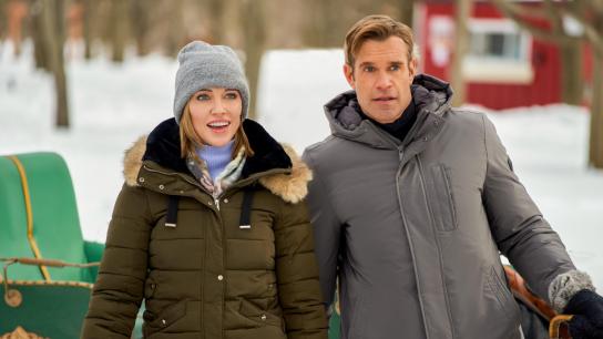 A Royal Christmas Crush (2023) Image