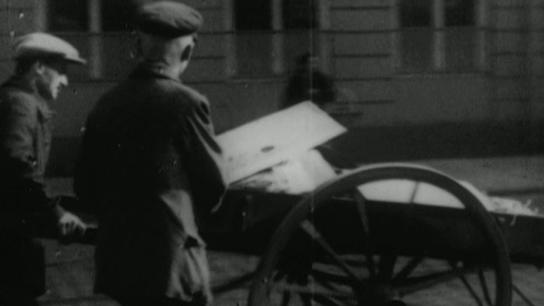 Travelling Hawkers in Frankfurt am Main (1932) Image
