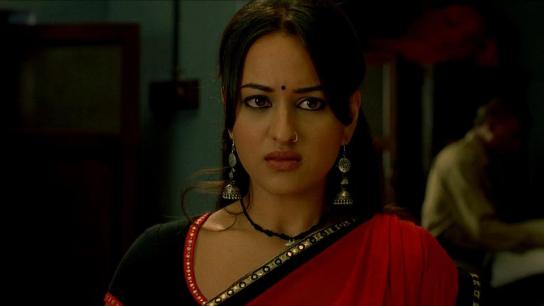 Dabangg (2010) Image