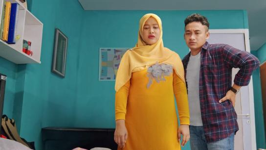 Mrs. Tejo Goes to Jakarta (2024) Image