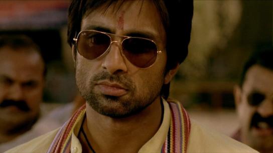 Dabangg (2010) Image