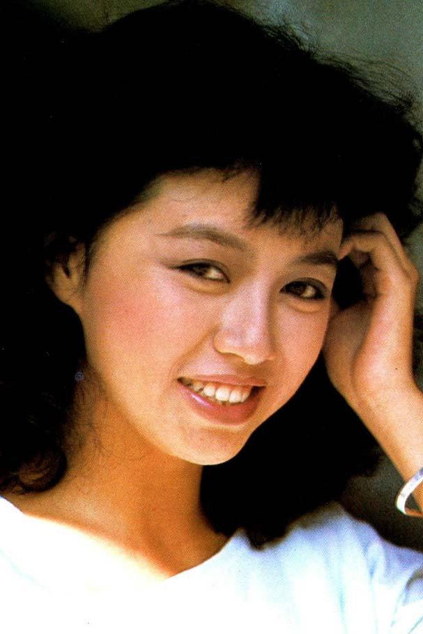 Joan Tong Lai-Kau Image