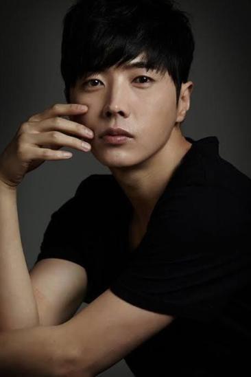 Yoo Jang-young Image