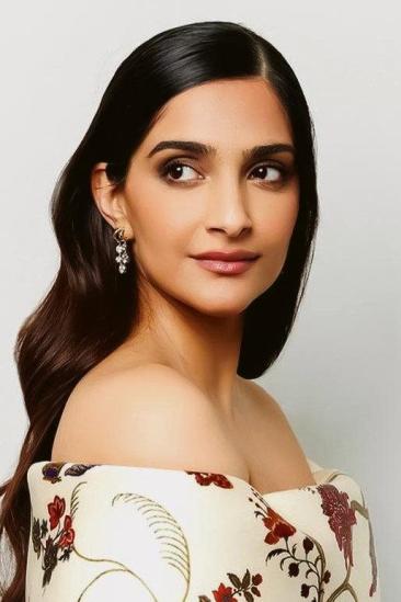 Sonam Kapoor Ahuja Image