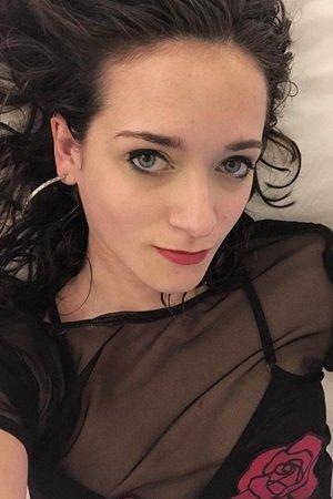 Victoria Del Rosal Image