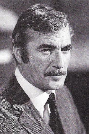 Nigel Davenport Image