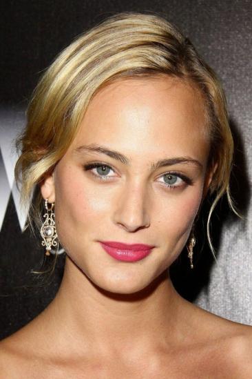 Nora Arnezeder Image
