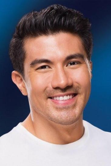 Luis Manzano Image