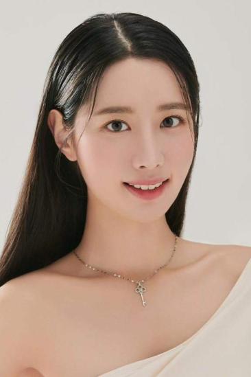 Shin Jee-won Image