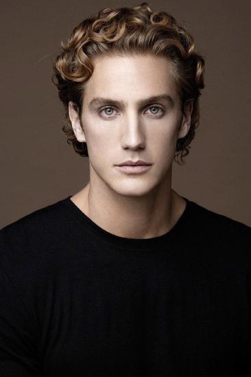 Eugenio Siller Image