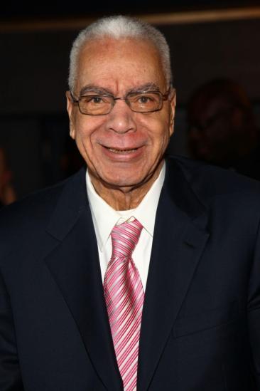 Earle Hyman Image