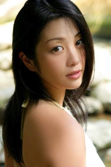 Minako Komukai Image
