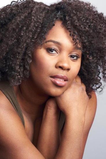 Ta'rea Campbell Image