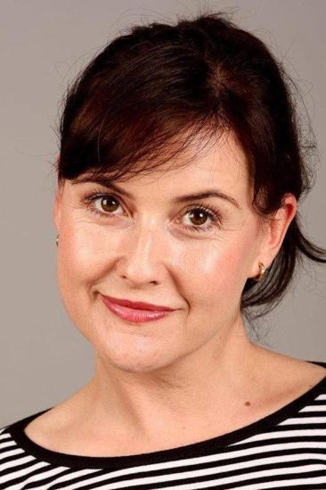 Elizabeth Carling Image