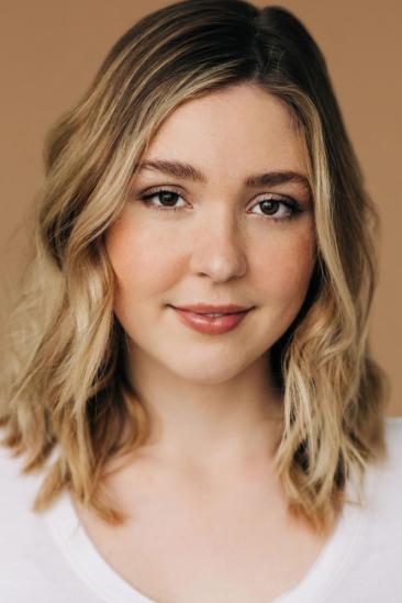 Cozi Zuehlsdorff Image