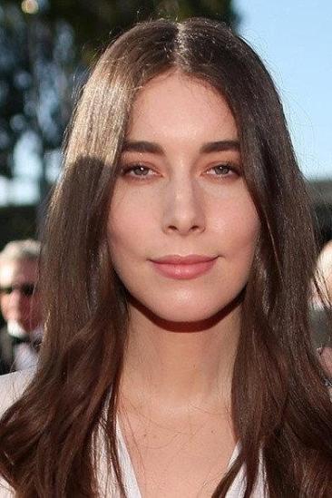 Danielle Haim Image