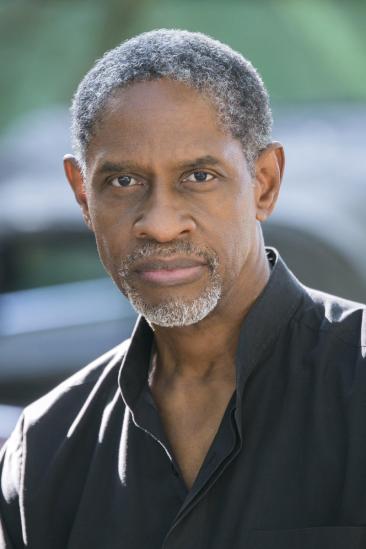 Tim Russ Image