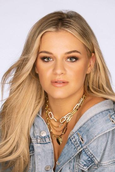 Kelsea Ballerini Image