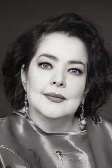Delia Casanova Image