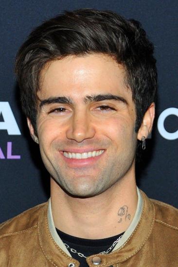 Max Ehrich Image