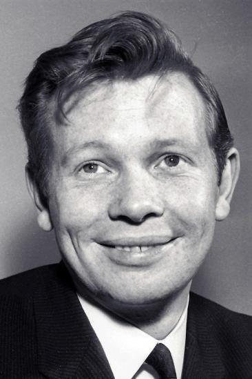 Ronald Lacey Image