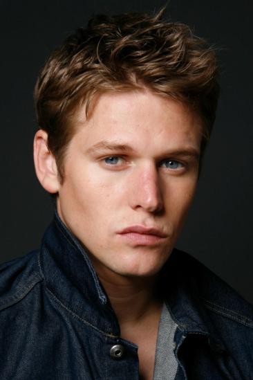 Zach Roerig Image