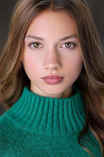 Maya Le Clark Image
