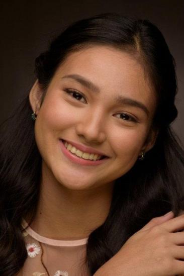 Karina Bautista Image