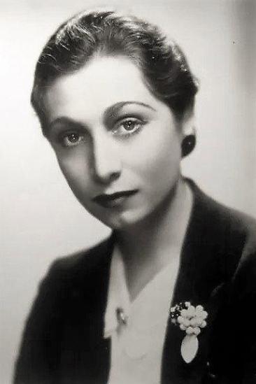 Aline MacMahon Image