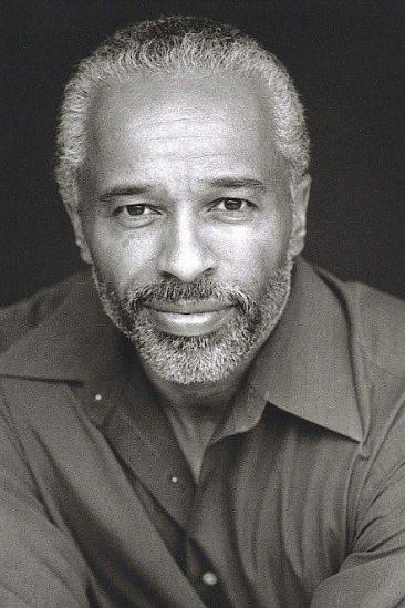 Damien Leake Image