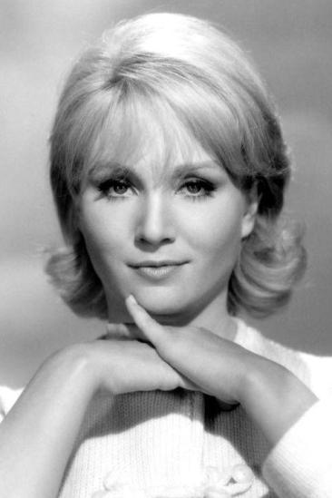 Susan Oliver Image