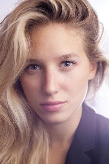 Kimberly Zakine Image