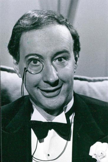 Jonathan Cecil Image