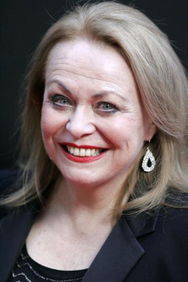 Jacki Weaver Image