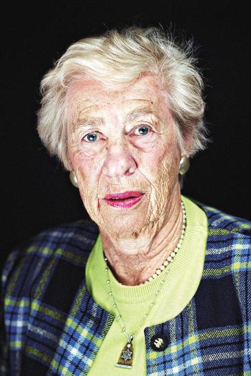 Eva Schloss Image