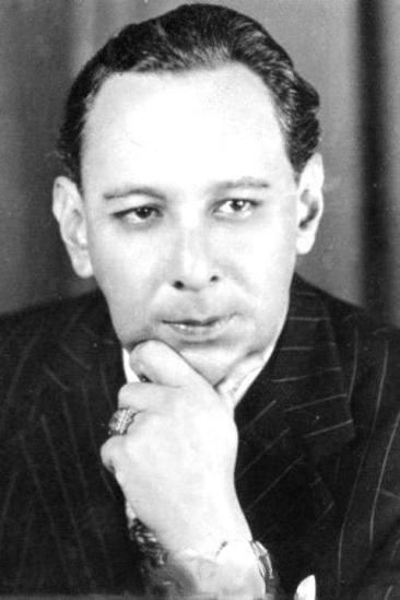 Agustín Isunza Image