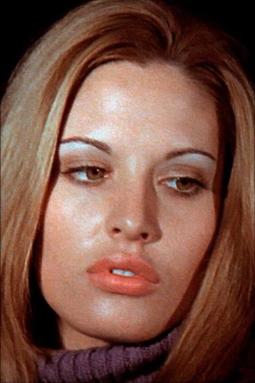 Carmen Yazalde Image