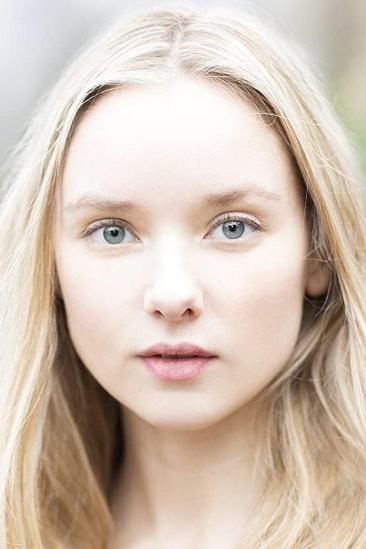 Alexandra Dowling Image