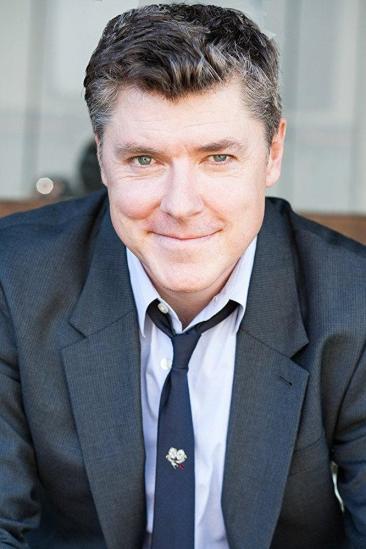 Chris Cox Image