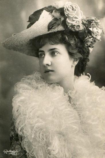 Nelly Cormon Image