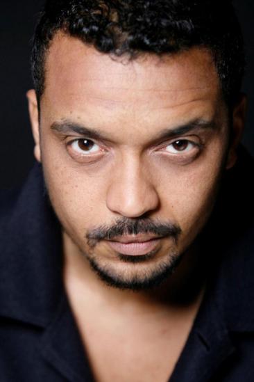 Danny Lee Wynter Image