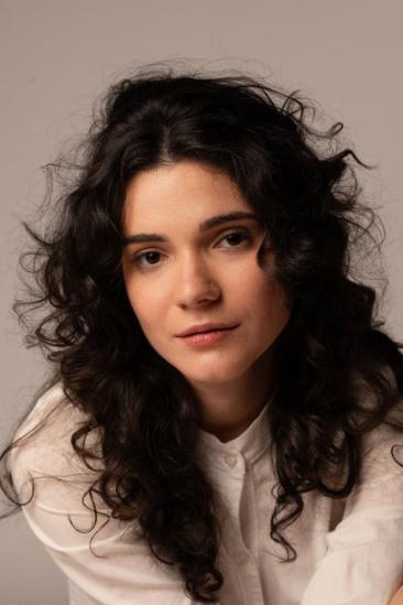 Alana Oliveira Image