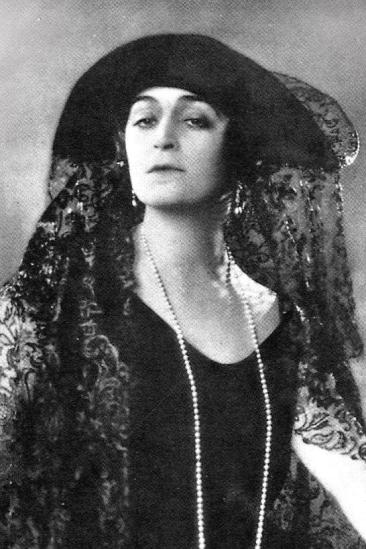 Diana Karenne Image
