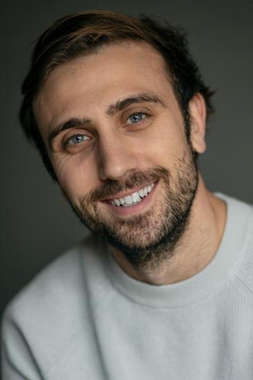 Daniel Jumillas Image
