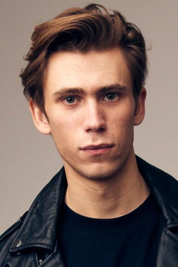 Owen Teague Image