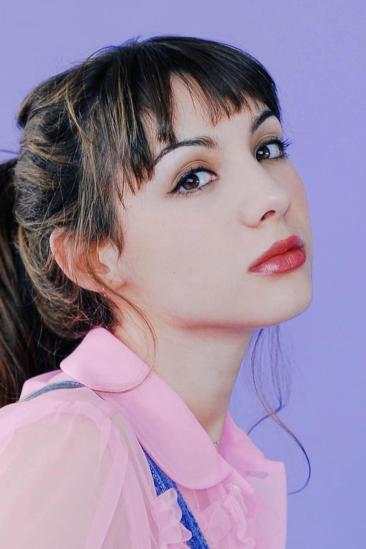 Hannah Marks Image