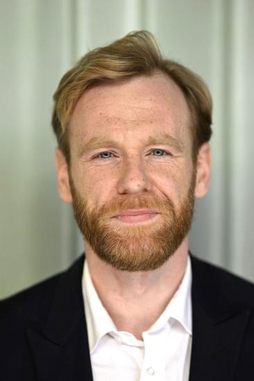 Brian Gleeson Image