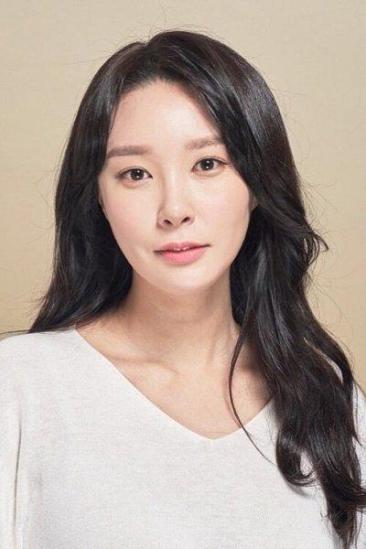 Bae Jin-ah Image